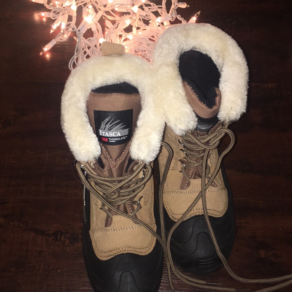 Women snow boots